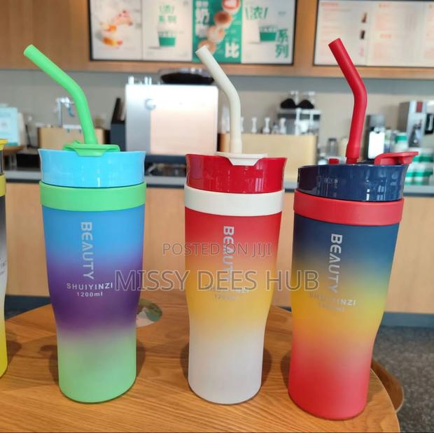 Colorful Cup + Straw · Photo 2