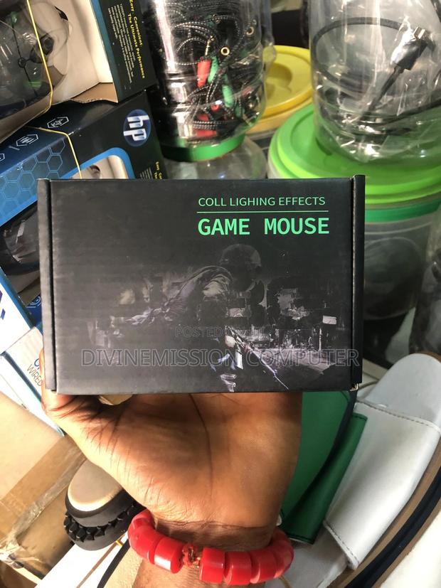 Cool Lightening Effect Bluetooth Gaming Mouse · Photo 3