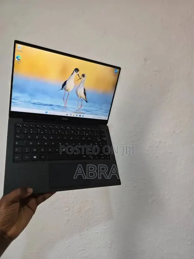 Laptop Dell XPS 13 7390 8GB Intel Core i5 SSD 512GB · Photo 1