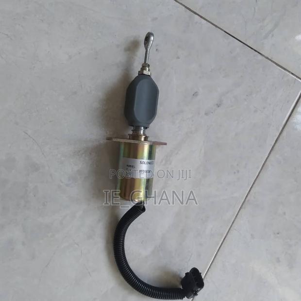 Fuel Shutoff Solenoid Valve · Photo 2