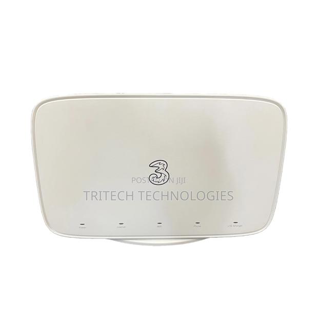 Sercomm 4G Home Broadband AC1200 Router, AC1200 4G Router · Photo 4