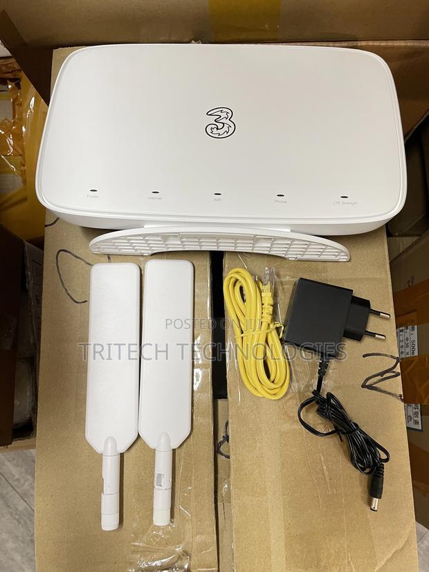 Sercomm 4G Home Broadband AC1200 Router, AC1200 4G Router · Photo 2