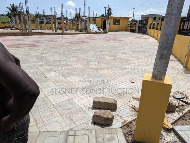 Compound Tiles for Driveway · Photo 2
