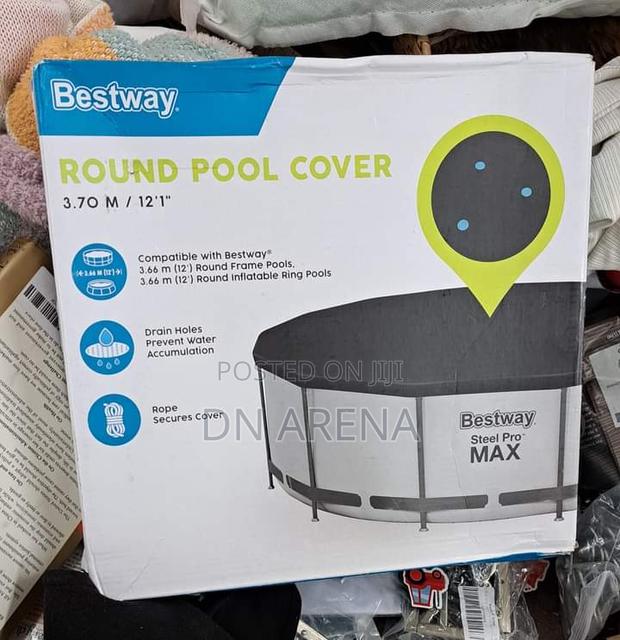 12ft by 3ft Swimming Pool Cover · Photo 1
