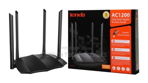 Tenda Ac8 Ac1200 Dual-Band Gigabit Wireless Router · Photo 1