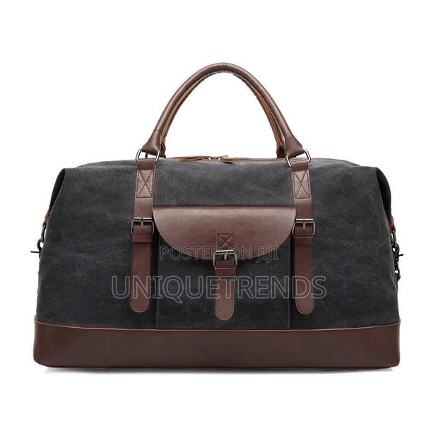 Canvas Material Duffel Bags · Photo 5