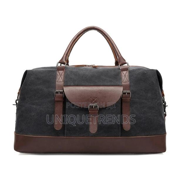 Canvas Material Duffel Bags · Photo 4