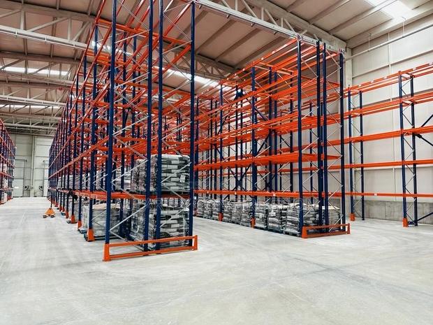 Industrial Warehouse Shelves · Photo 4