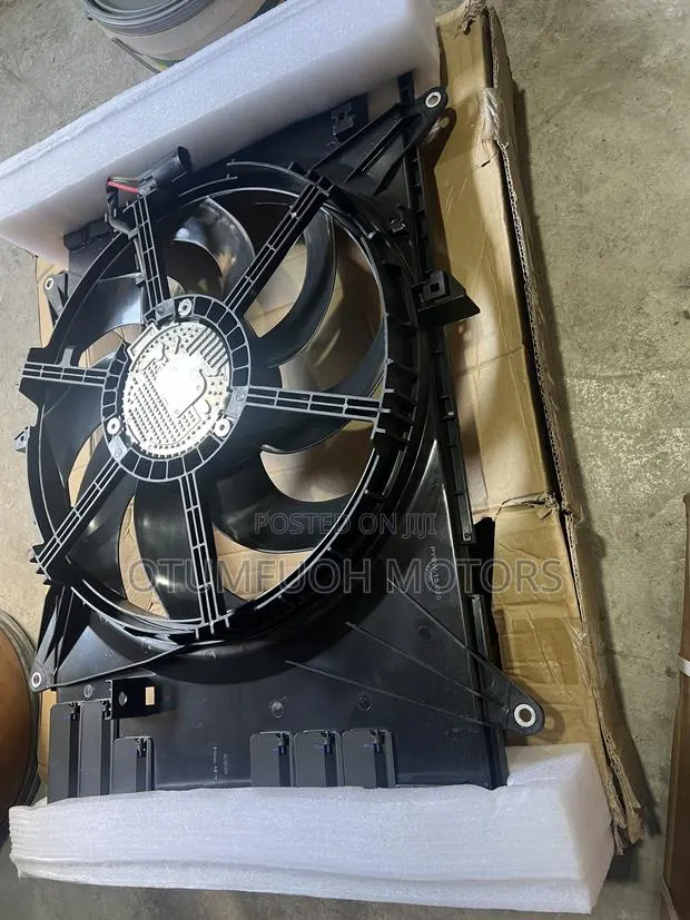 Madza CX-9 2016 2017 2018 2019 2020-2023 Fan (Radiator Cooling Fan) · Photo 1