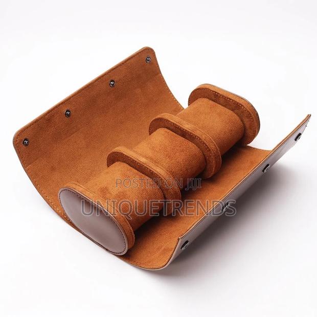 Genuine Leather 3 Slot Watch Case · Photo 4
