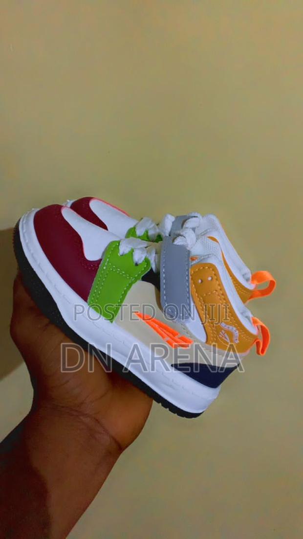 Beautiful and Unique Unisex Kids Sneakers · Photo 1