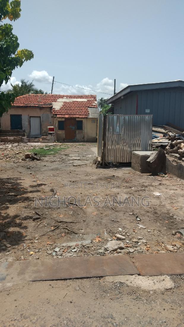 A Genuine 1 Plot of Land for Sale at Osu 
Size: 70*100 · Photo 7