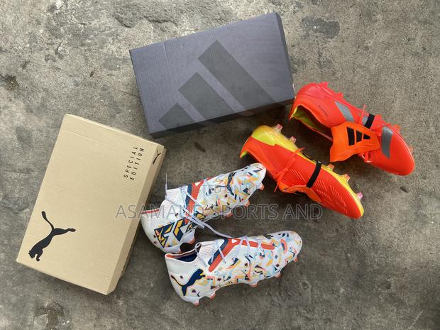 Original Football Boot at Cool Price · Photo 3