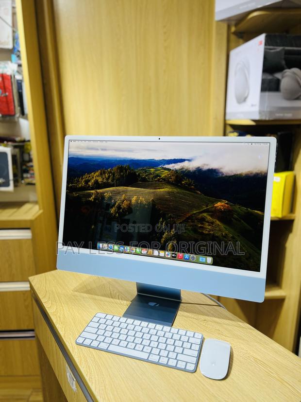 Desktop Computer Apple iMac M1 8GB Apple M1 SSD 256GB · Photo 1