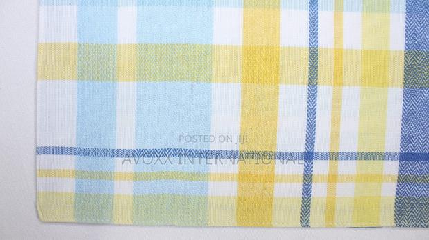 Homewear Table Runner Set of 4 Lemon Napkins Bundle 13"X19 · Photo 2