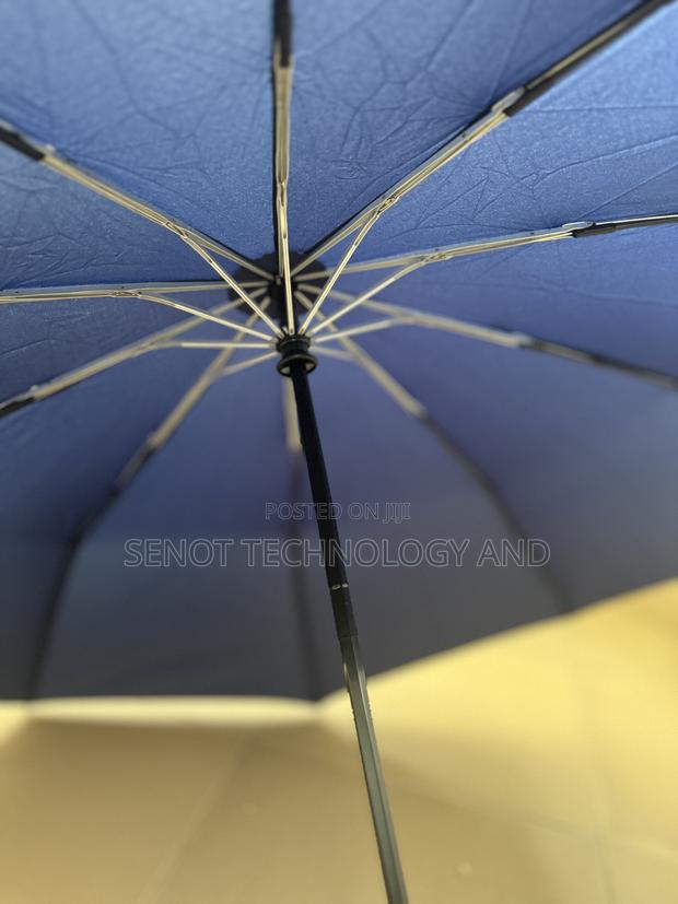 Foldable Umbrella · Photo 4