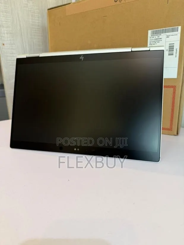 New Laptop HP EliteBook X360 1030 G3 8GB Intel Core i5 SSD 256GB · Photo 1