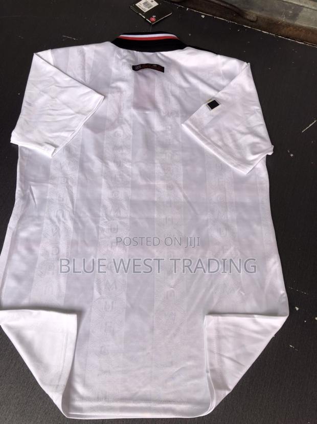 Manchester United 1997 Away Retro JERSEY · Photo 4