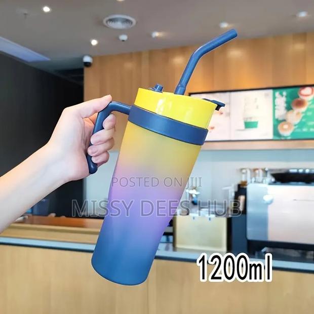 Colorful Cup + Straw · Photo 3
