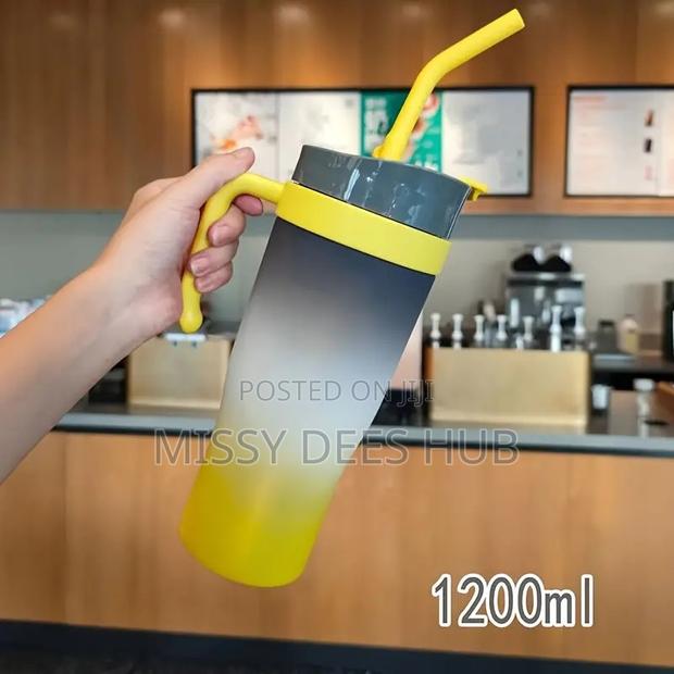 Colorful Cup + Straw · Photo 5