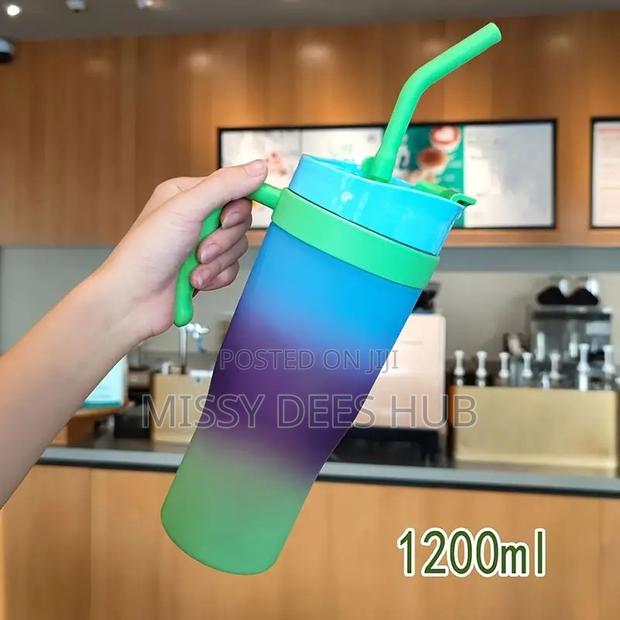 Colorful Cup + Straw · Photo 7