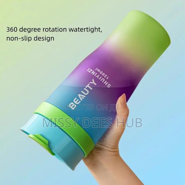 Colorful Cup + Straw · Photo 8