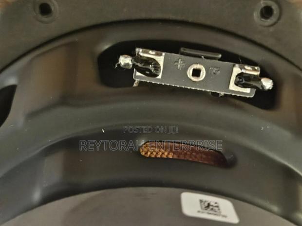 Bose Acoustimass 300 Bass Module 700 Speaker · Photo 4