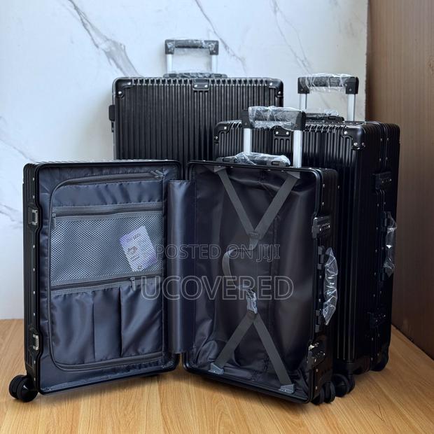 Anti Crack Luxury Suitcase Bag · Photo 2