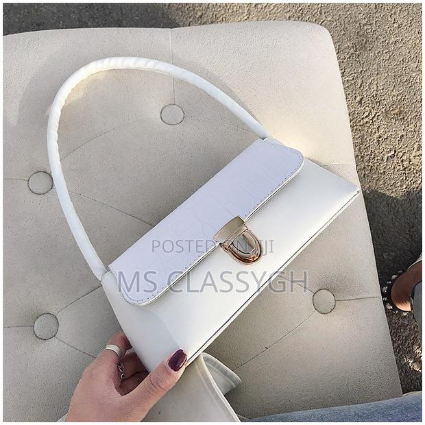 Casual Lady Underarm Handbag Stone Pattern Shoulder Bag Lady · Photo 4