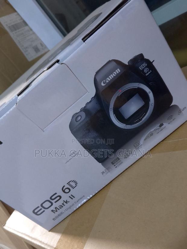 Canon Eos 6d Mark Ii Camera · Photo 1