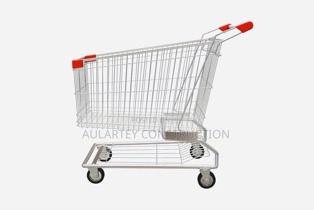Supermarket Trolley · Photo 3