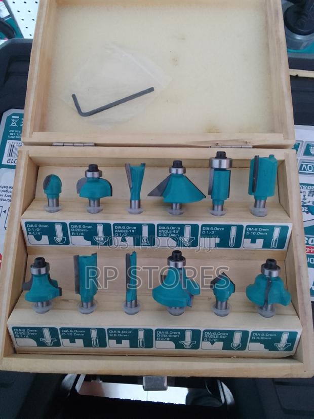 Total 12pcs Router Bits · Photo 1