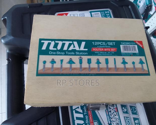 Total 12pcs Router Bits · Photo 3