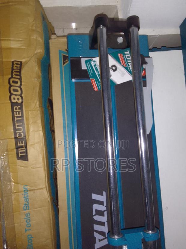 Total 800mm Tile Cutter · Photo 2