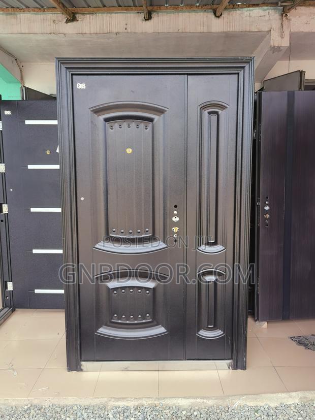 G85 One Half Outside Open Security Door Turkey Door · Photo 1