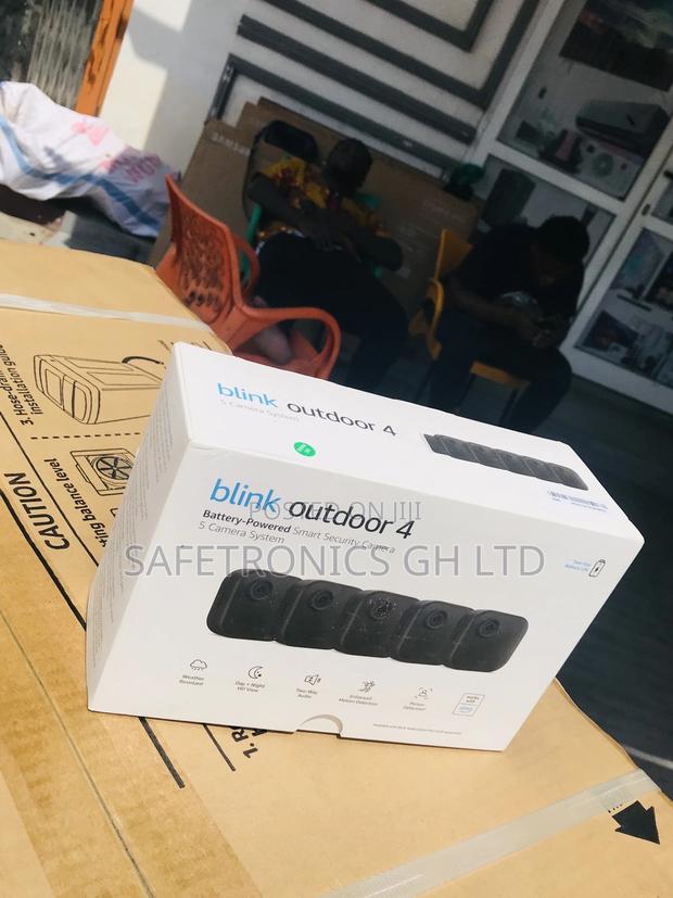 Black Blinks Outdoor 4 Cam Security Camera Original · Photo 1