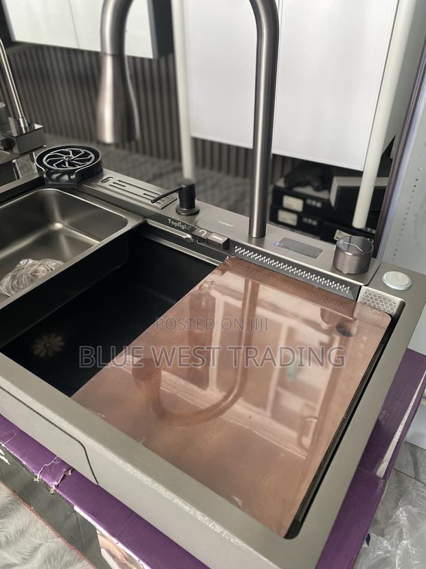 Multifunctional Cabinet Sink With LED Temperature Display · Photo 3