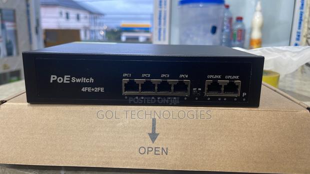 4 + 2 Port Smart POE Switch · Photo 1