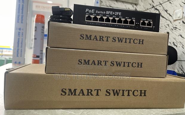 8+2 Port Smart POE Switch · Photo 2