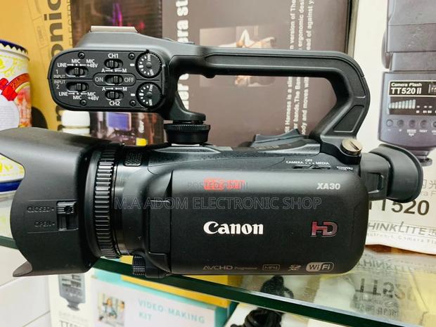 Brand New Canon Xa30 Full HD Professional Video Camera. · Photo 1
