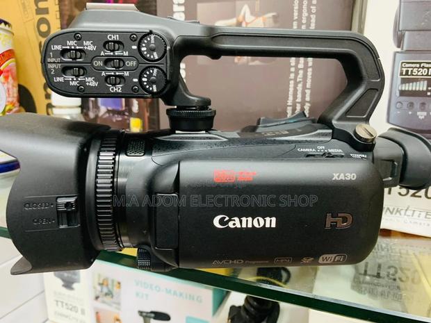 High Quality Canon Xa30 Professional Video Camera. · Photo 1