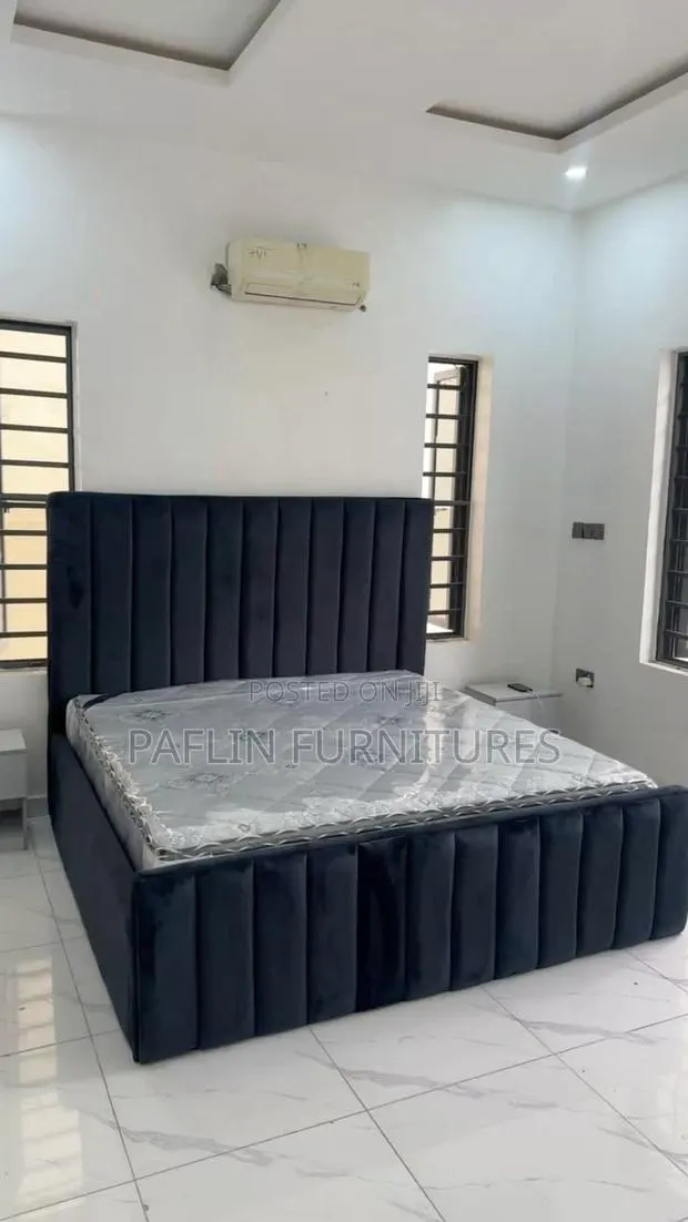 Paflin’S Quality Queen Size Bedframe · Photo 1