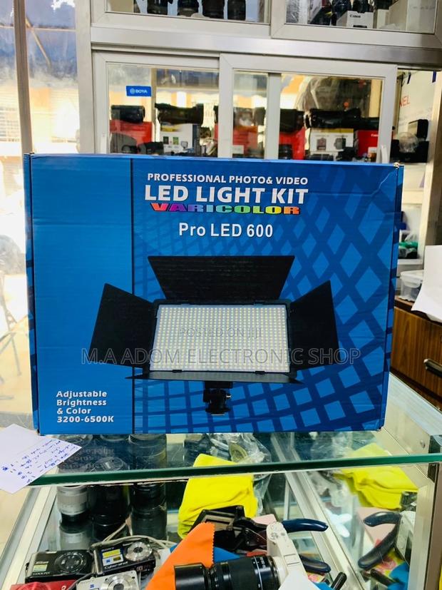 High Quality Pro Led 600 Photo Video Light Kit. · Photo 1