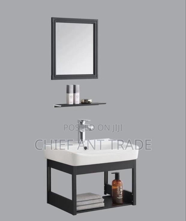 Cabinet Wash Hand Basin + Mirror. 4336 · Photo 4