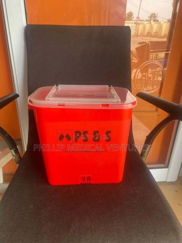 Sharp Container · Photo 3