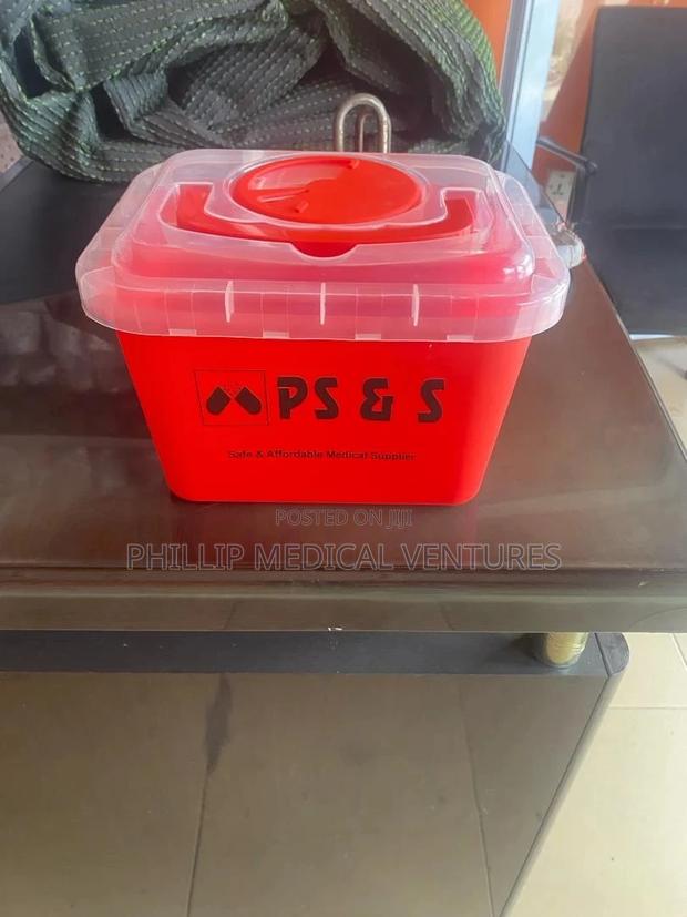 Sharp Container · Photo 6