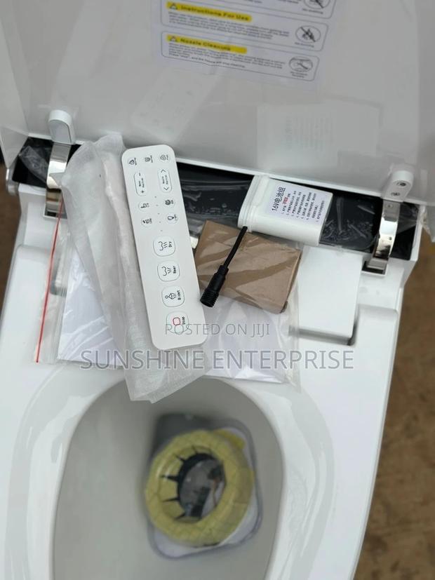 Smart Intelligent Water Closet · Photo 4