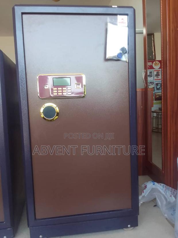Fireproof Money Safe · Photo 1
