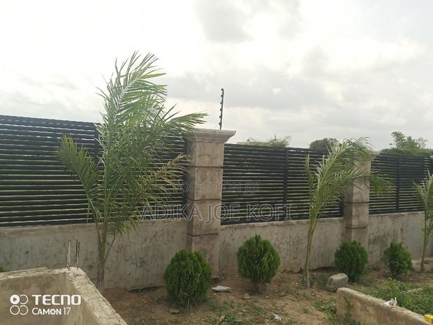 Fence Wall Coppin by Joefel Construction Decor · Photo 5