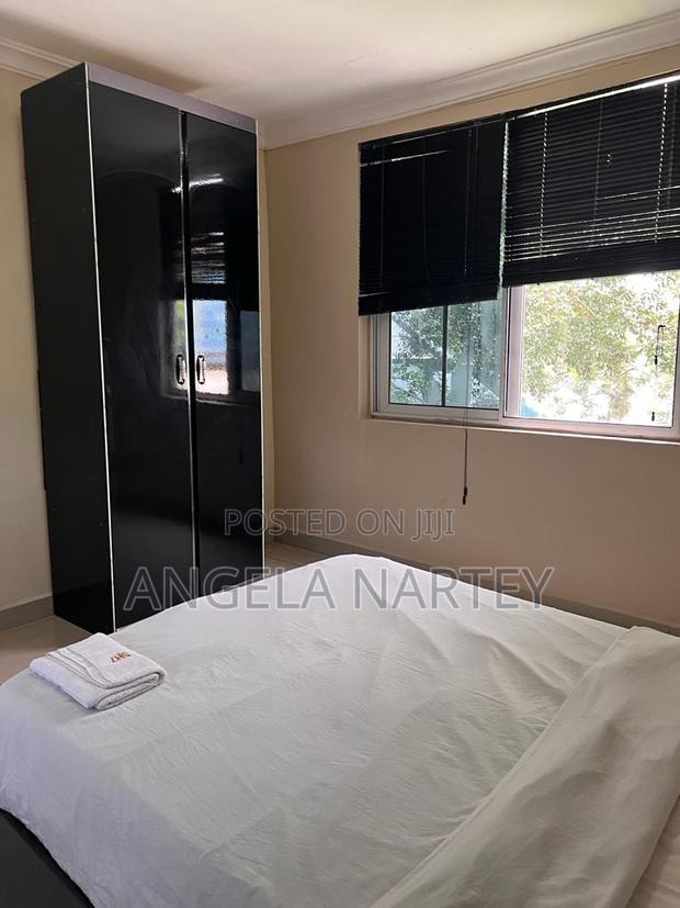 Furnished 2bdrm Apartment in East Legon for sale · Photo 5